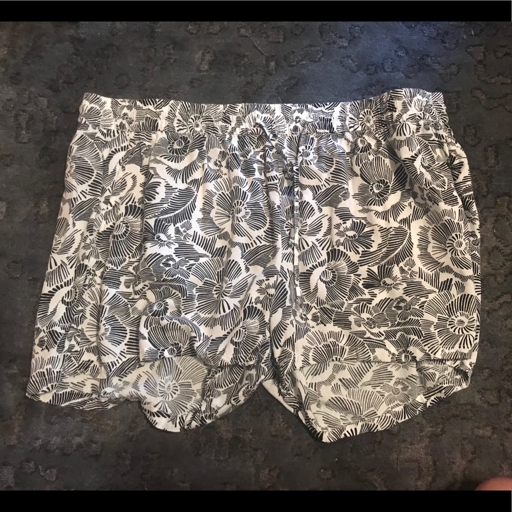 Old navy shorts